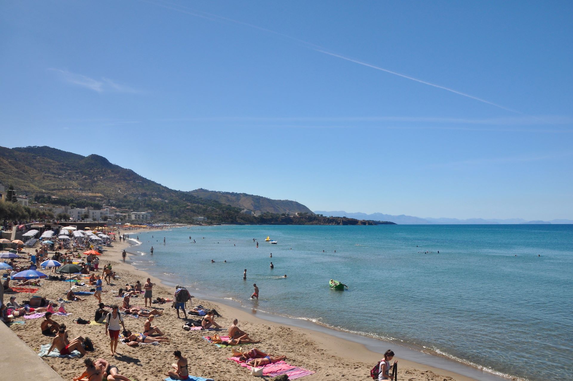 Cefalù (Photo license: CC BY 2.0)